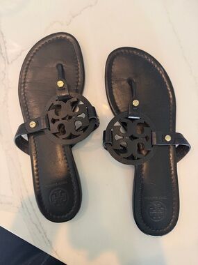 Tory Burch Black Leather Logo Thong Sandals